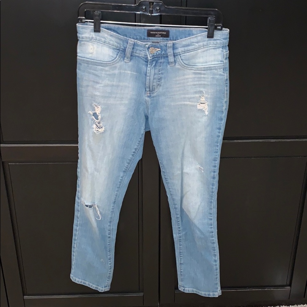 Banana republic factory distressed ankle jeans